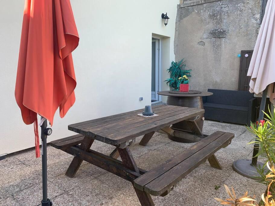 Apartament Studio Cosy Avec Terrasse. Boyer Zewnętrze zdjęcie