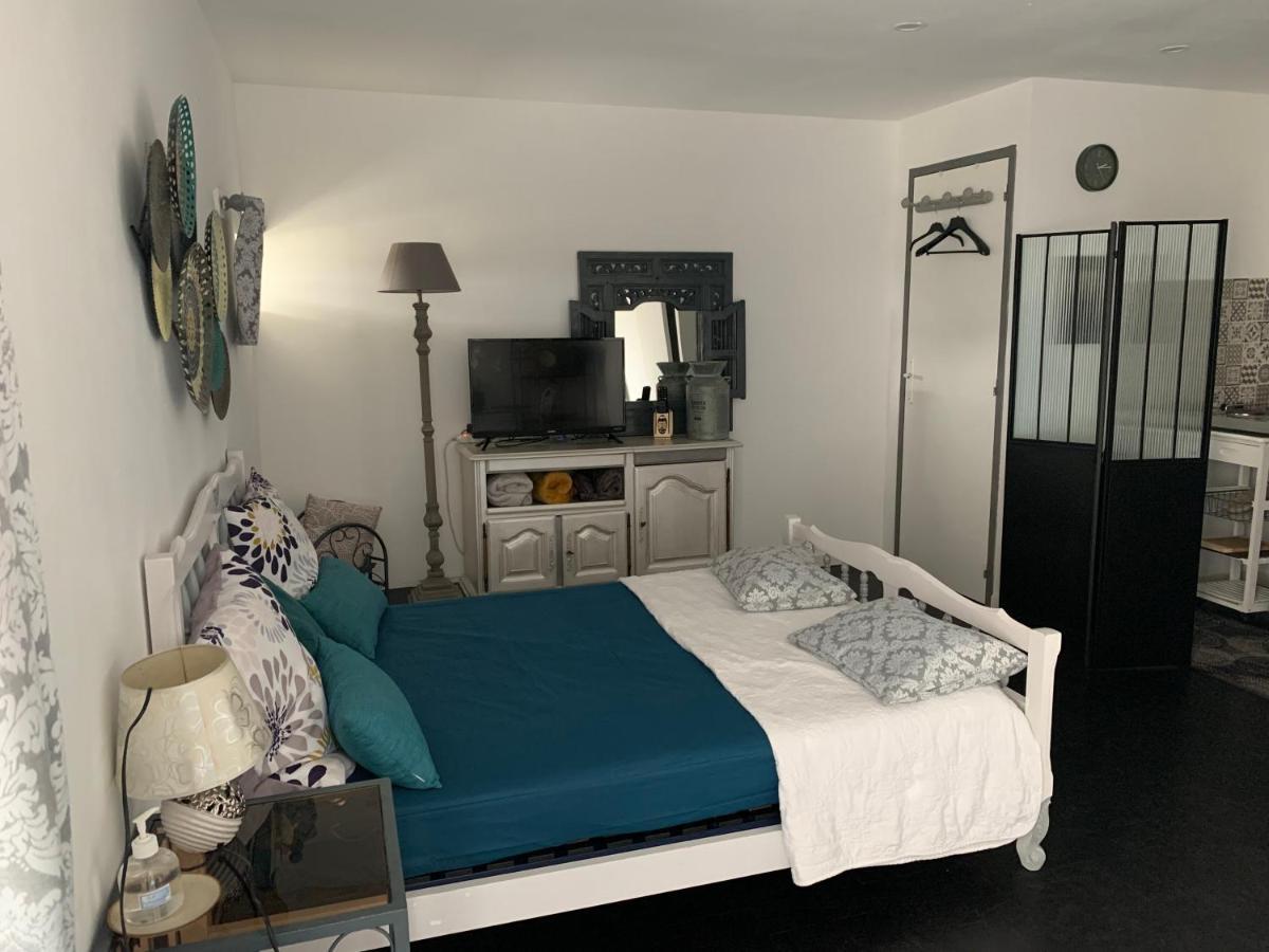 Apartament Studio Cosy Avec Terrasse. Boyer Zewnętrze zdjęcie